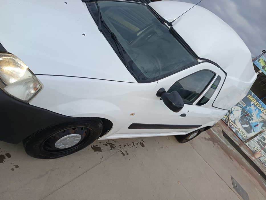 Logan Pick Up 1.6 / schimb