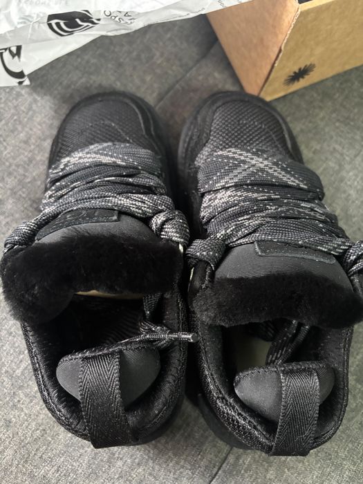 UGG Lowmel Snow Boots