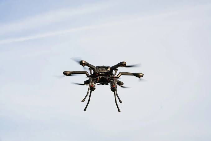 Drone FPV și profesionale la comandă | Proiectare 3D | Construcție UAV