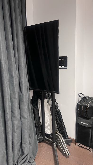 Телевизор для трансляции, для проведении мастер классов