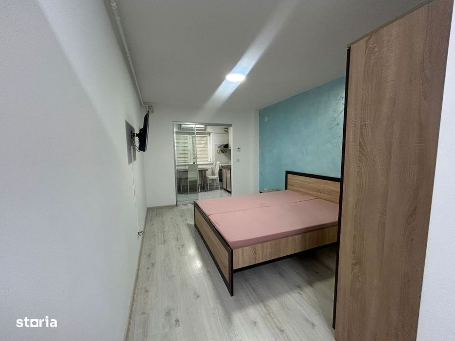 Garsoniera / Centrala Proprie / AC, Metrou / Palladium Residence