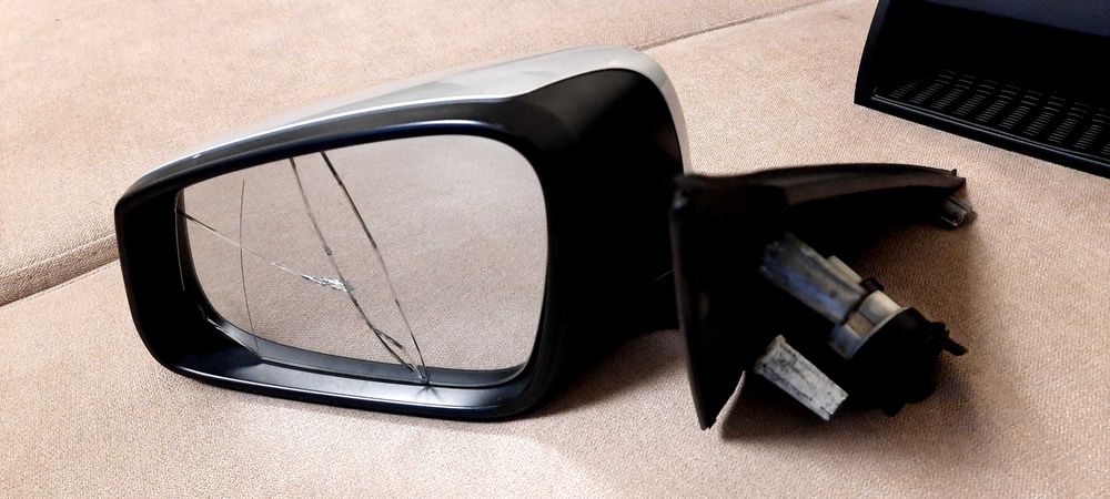 Огледало и въздуховод BMW F10 F11