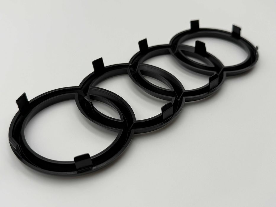 Emblema Compatibila Audi grila 249 mm negru