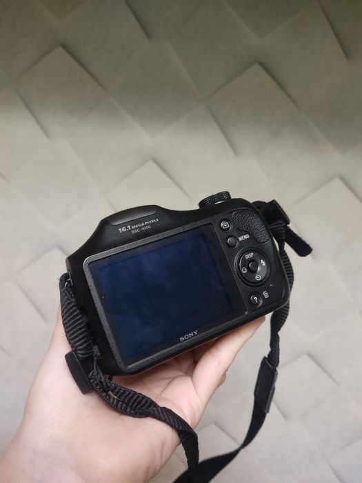 Sony Cybershot camera