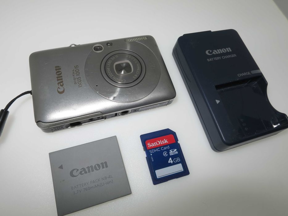 Canon Digital IXUS 100 ултра компактен фотоапарат камера, комплект