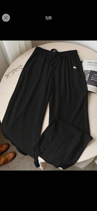 Черно долнище с лого на Polo