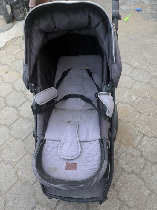 продам коляску Tomix