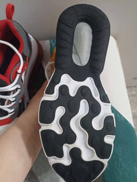 Nike Pantofi Sport Air Max 270 React