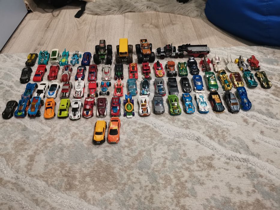 Колички Hot Wheels