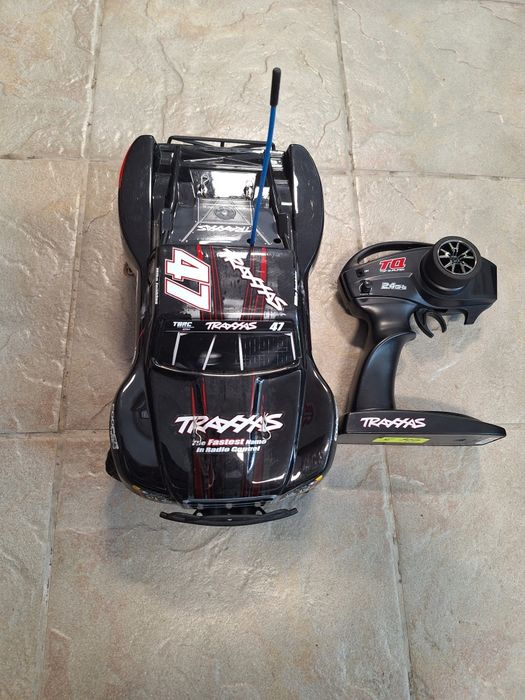 Traxxas Slash automodel scala 1/16