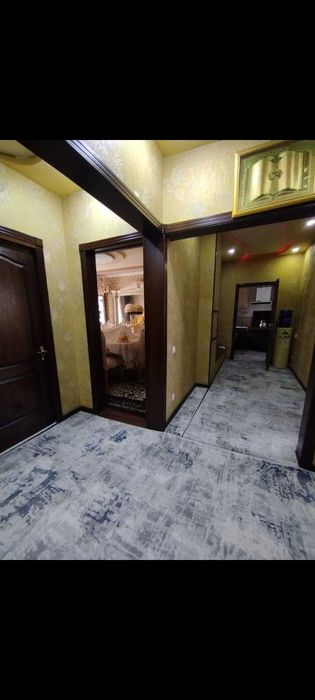 5 xonali kvartira SOTILADI