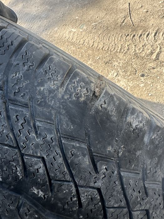 Авто шины 265/65R17 (4шт)