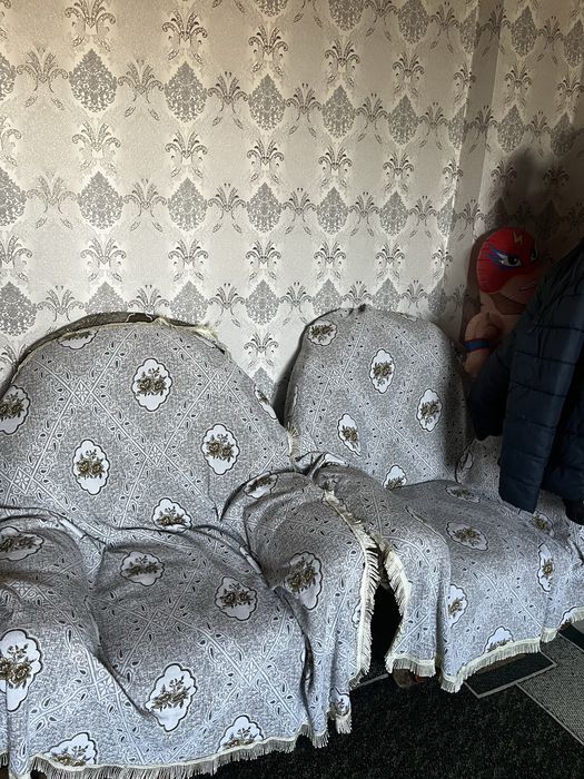 Диван с креслами