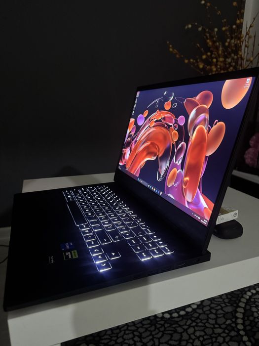 VAND Laptop OMEN-gaming