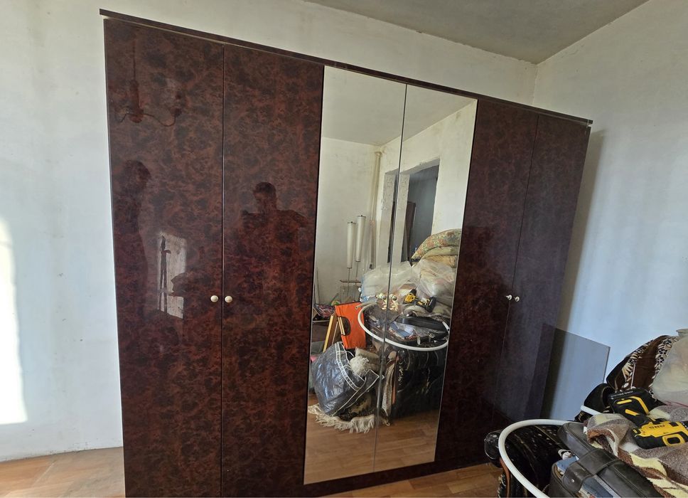 Продам мебельный гарнитур