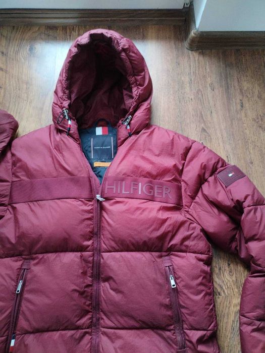 tommy hilfiger regular fit bordo - дебело мъжко яке М