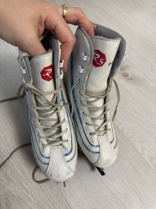 Фигурные коньки