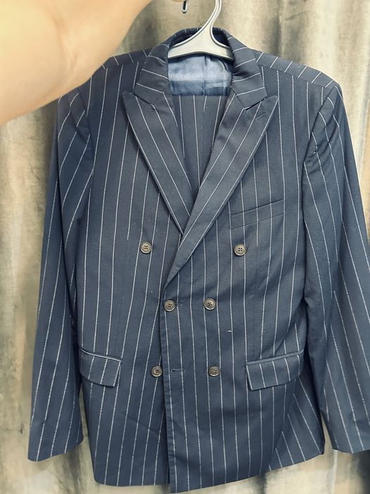 Продам костюм двойку