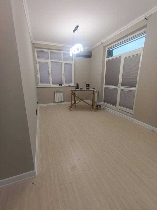 Продается Квартира на Карасу-5 р-н Мирзо Улугбек 3/5/9.