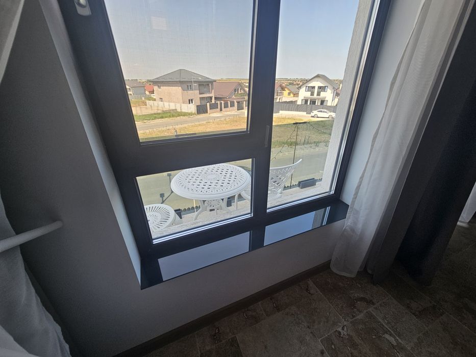 Inchiriez apartament