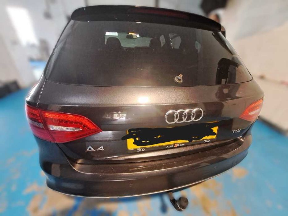 Dezmembrari Audi A4 B8 S LINE 2.0 TDI CGL 2012 -2015- Automată