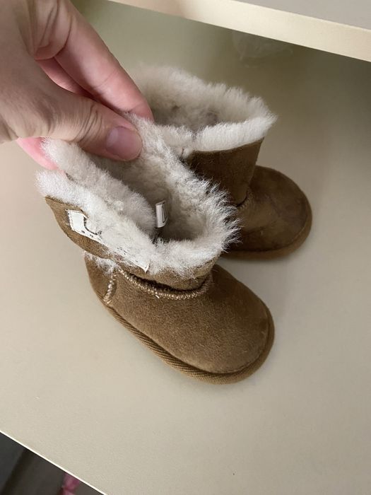 Пинетки UGG натуральные