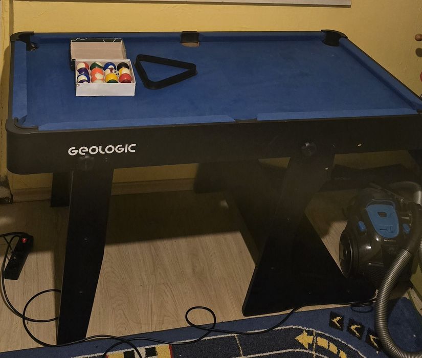 BT500US Сгъваема билярдна маса