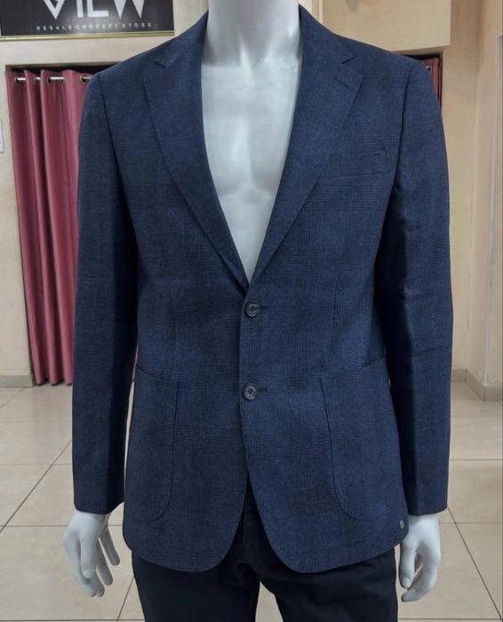 Шерсятнной итальнский пиджак