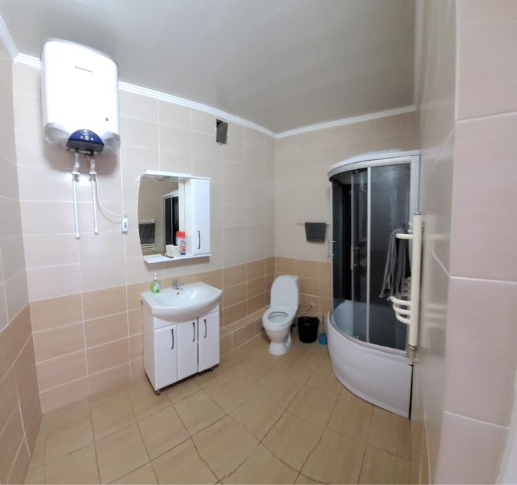 Коттедж в боровом в центре