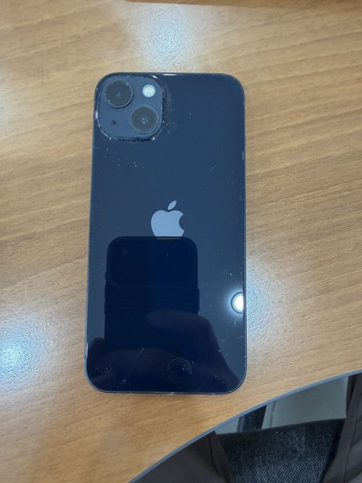 Продам айфон 13 в хорошом состоянии