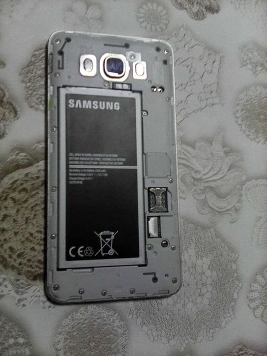 Самсунг   Галакси      .  За   части  . Дотоваряне  .