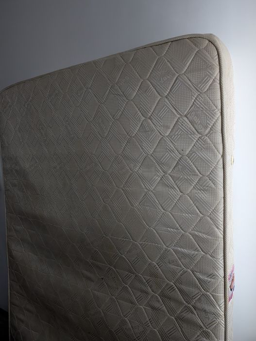 Saltea 140x200 GRATIS