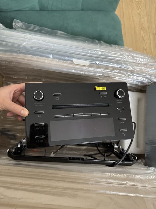 Магнитолла на toyota corolla 2019 года