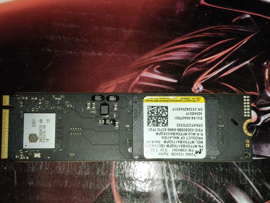 Vând SSD Micron 1Tb 2400 gen4 nvme