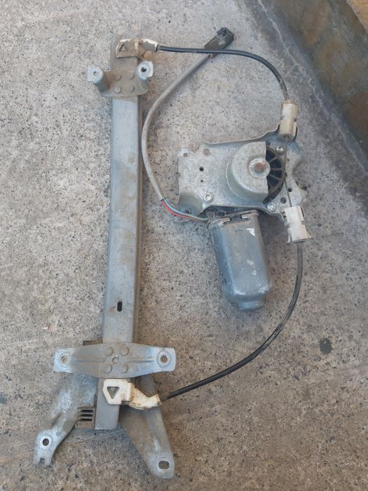 Продам стеклоподьёмник