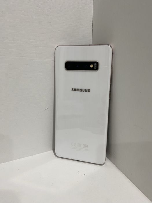 Samsung S10+ Белый