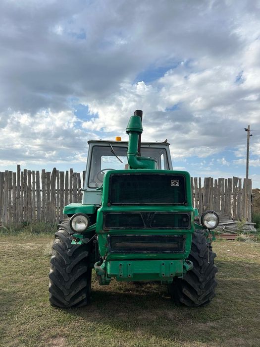 Продаётся трактор