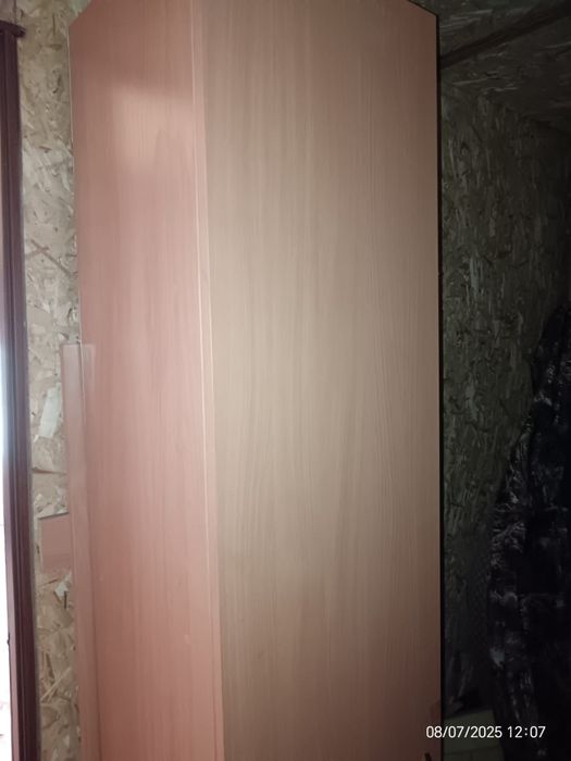 Продам прихожую.