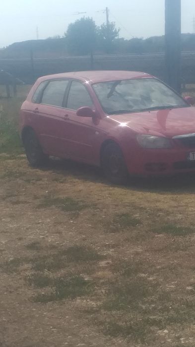 Kia cerato an 2005
