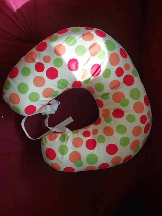 Възглавница за кърмене и игра 10 в 1