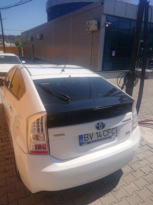 Toyota Prius motor refacut, 2012, stare buna, caseta directie schimbata