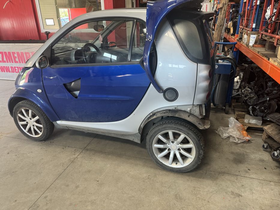 Piese din dezmembrarea Smart FourTwo