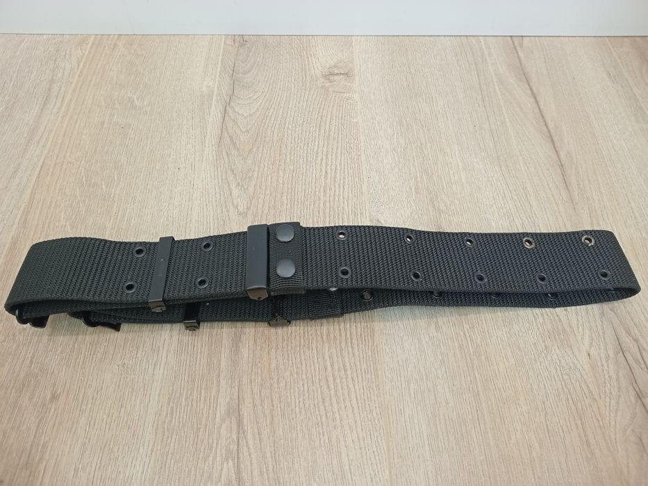 Полевой ремень черного цвета