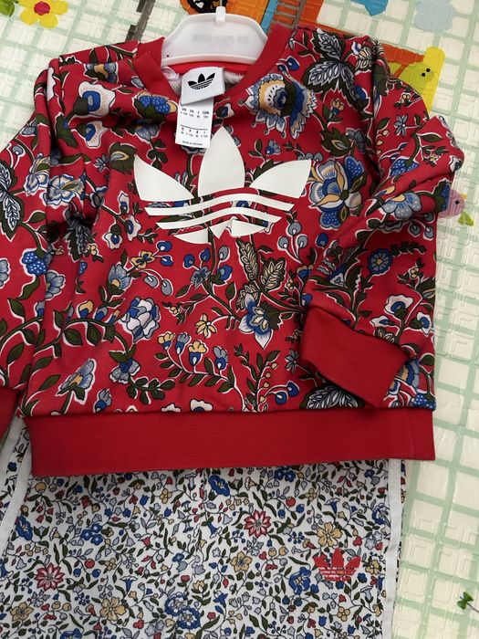 Екип Adidas размер 9-12месеца