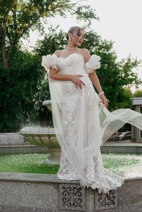 Платье свадебное брендовое