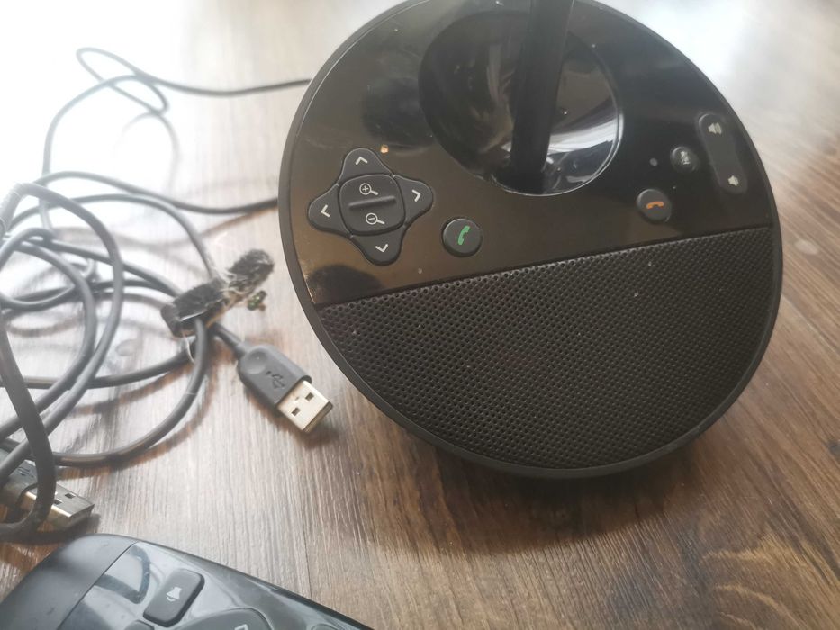 Camera video conferință logitech bcc950