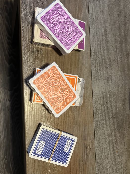 Чисто нови професионални карти за игра Texas hold’ em
