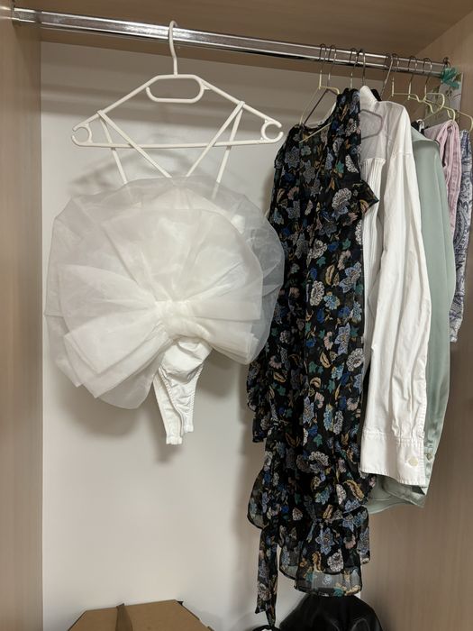 Ефектно боди Zara