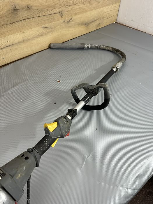 Vibrator beton HONDA UMC 435