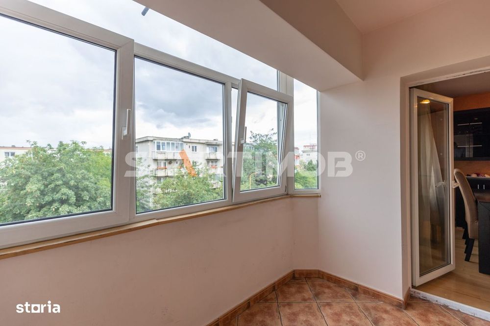 Apartament 3 camere cu parcare zona Scriitorilor